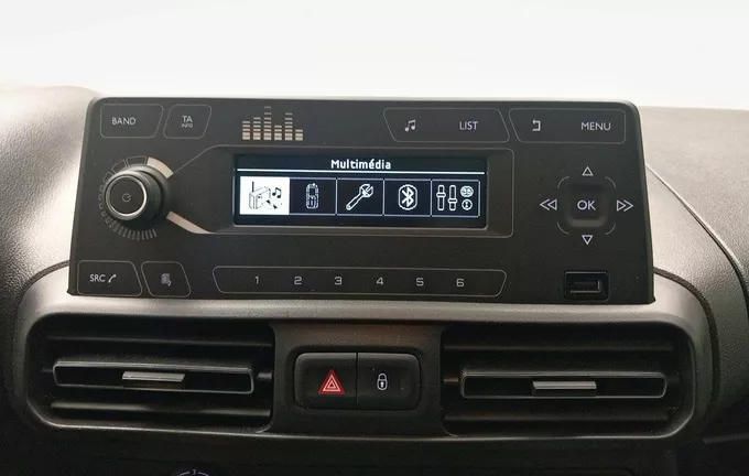 CITROEN BERLINGO Taille XL 7pl BlueHDi 130 S&S BVM6 Feel photo 19 942535
