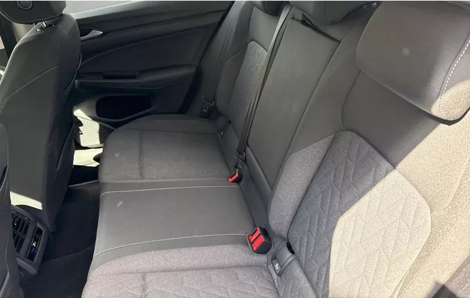 VOLKSWAGEN GOLF 1.5 eHybrid 204 DSG6 VW Edition extérieur arrière 2126692