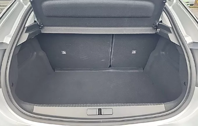 OPEL CORSA 1.2 Turbo 100 ch BVA8 Edition extérieur arrière 