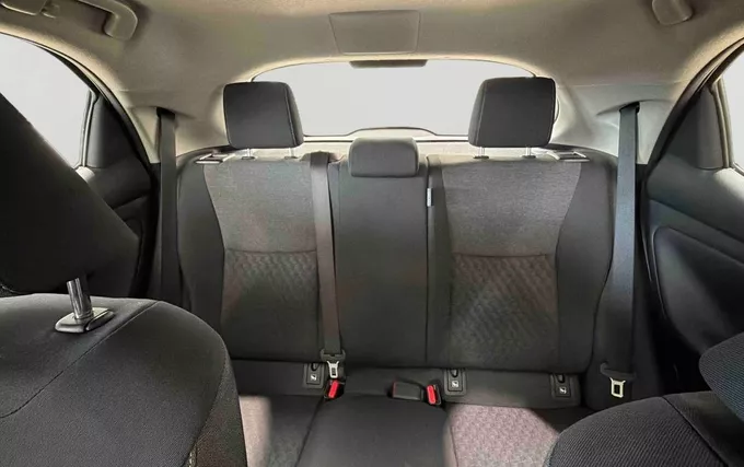 TOYOTA YARIS 70 VVT-i Dynamic Business photo 17 1103933