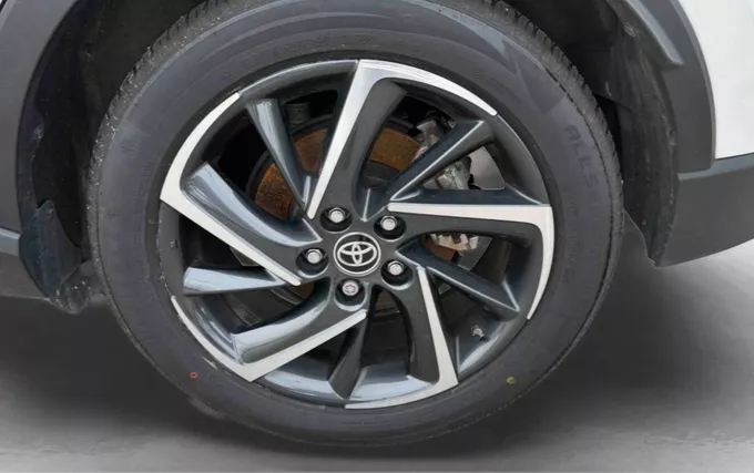 TOYOTA C-HR Hybride 2.0L Design photo 9 1103947