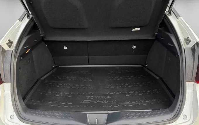 TOYOTA C-HR Hybride 2.0L Design photo 10 1103947