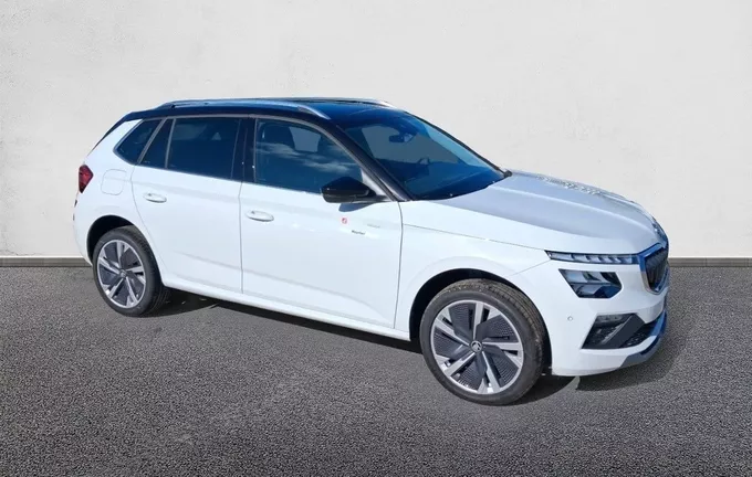 SKODA KAMIQ 1.0 TSI Evo 2 116 ch DSG7 Clever Edition extérieur trois quart avant droit 2009
