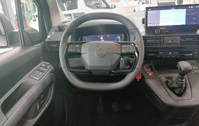 CITROEN BERLINGO Diesel 100 ch M Manuelle Max photo 9 991123