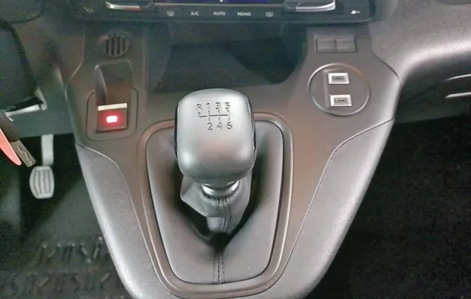 CITROEN BERLINGO Diesel 100 ch M Manuelle Max photo 14 991123