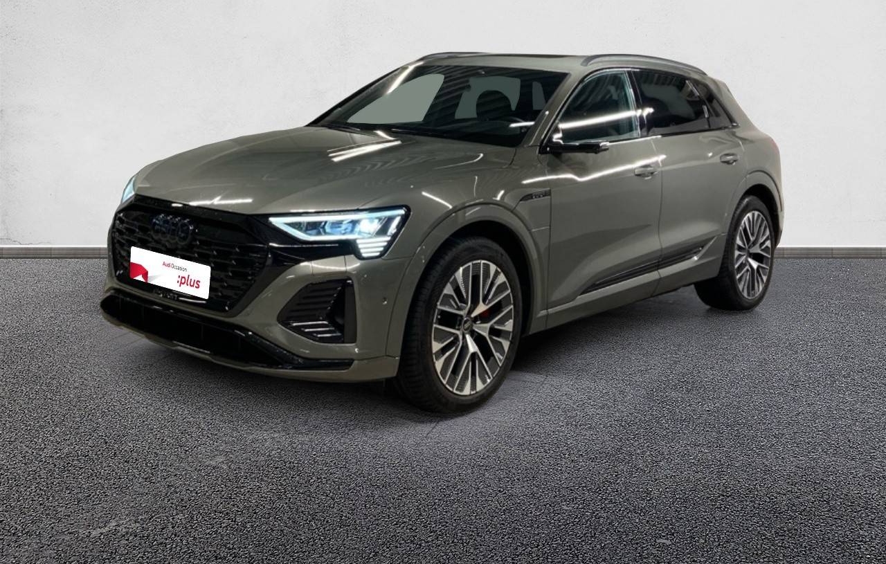 AUDI Q8 E-TRON