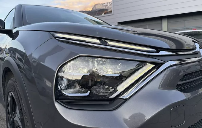 CITROEN C4 PureTech 130 S&S EAT8 Shine photo 16 944454