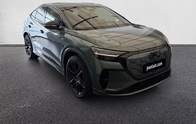 AUDI Q4 E-TRON Q4 Sportback e-tron Performance extérieur trois quart avant droit 9581
