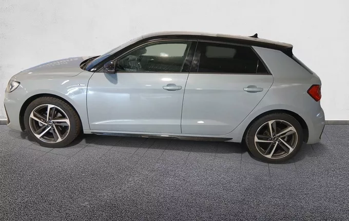 AUDI A1 Sportback 35 TFSI 150 ch S tronic 7 S Line extérieur côté gauche 2129898