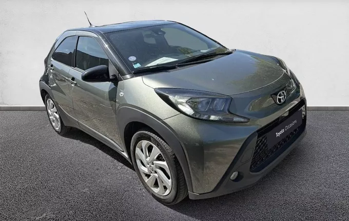 TOYOTA AYGO X 1.0 VVT-i 72 S-CVT Design extérieur trois quart avant droit 1103422