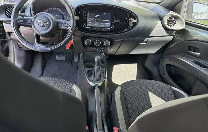 TOYOTA AYGO X 1.0 VVT-i 72 S-CVT Design photo 18 1103422