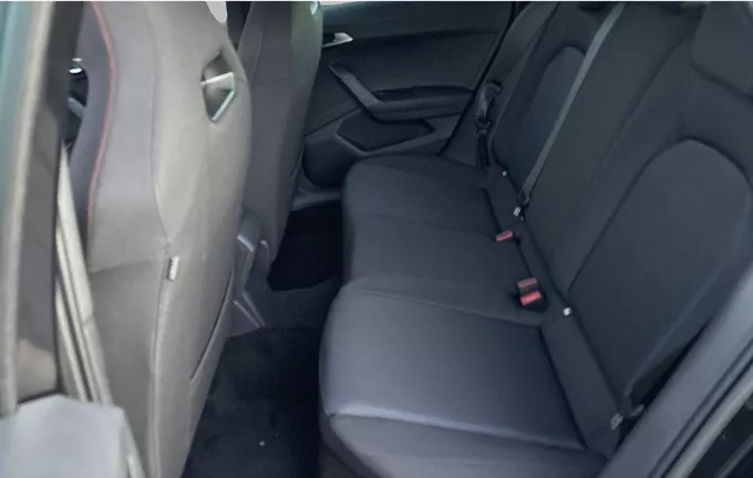 SEAT ARONA 1.0 TSI 95 ch Start/Stop BVM5 FR extérieur arrière 3790